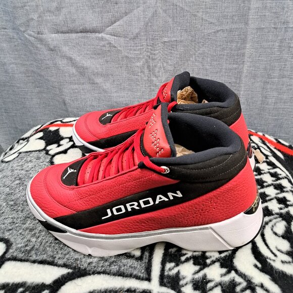 %Size 10 Nike Jordan Team Showcase Gym Red Black-CD4150-600 Men AJ18